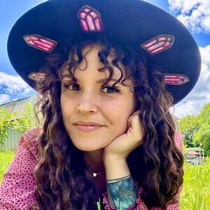 Meet your Posher, Tiffany